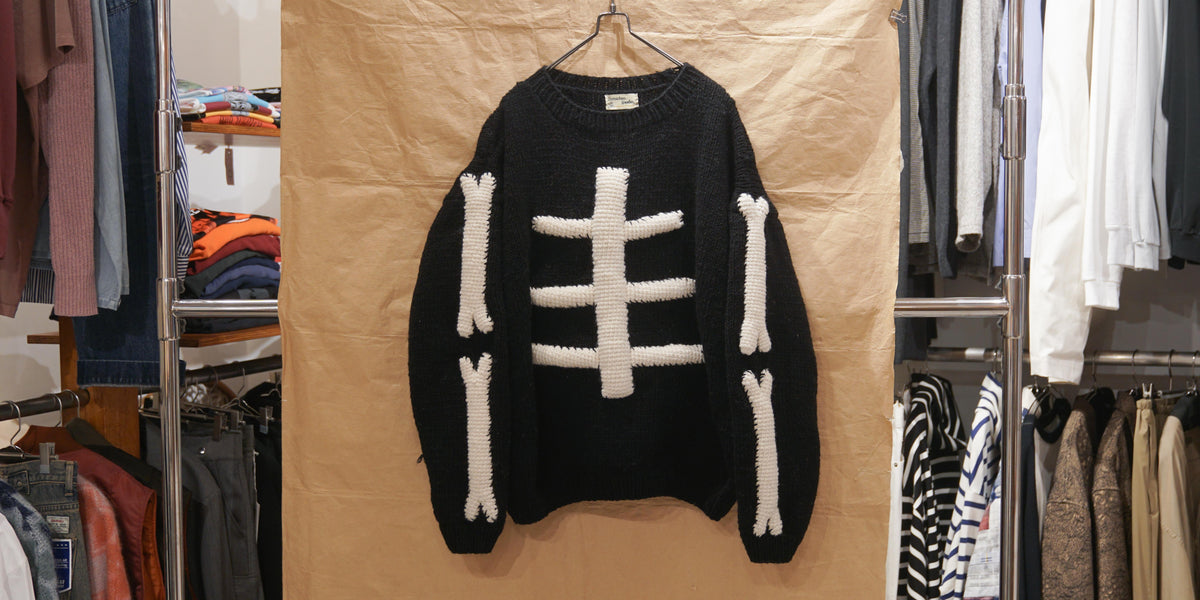 Niche. Macmahon Knitting Mills Crew Neck Knit - 3D Bone Black – OKURA