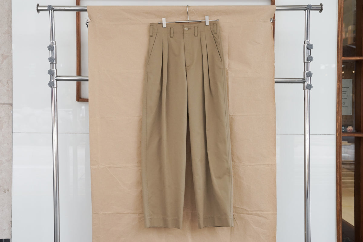 Auralee Men Super Fine Wool Cotton Twill Slacks Beige – OKURA